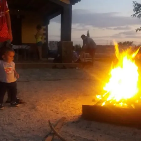 Atalaya House Gospodarstwo wiejskie Concud